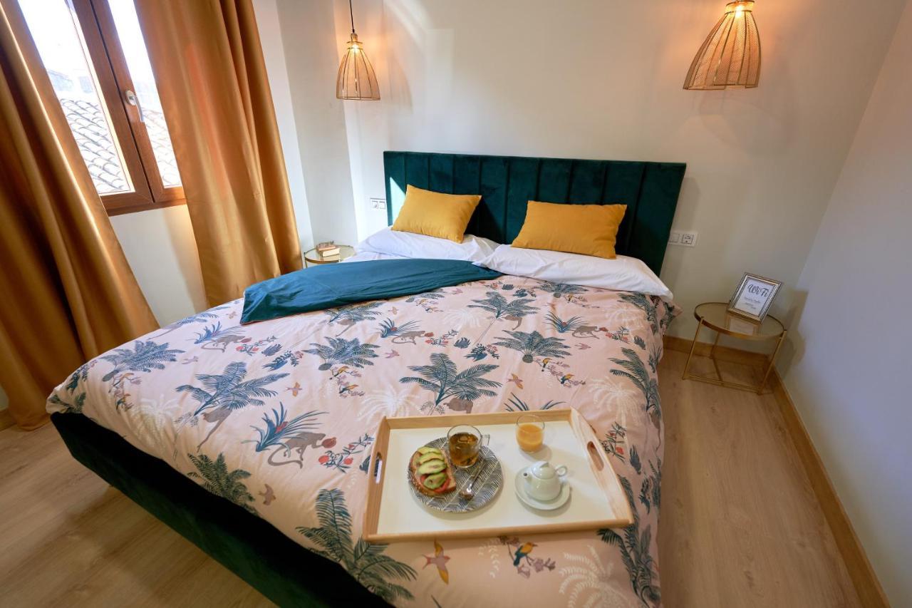 Duplex Casa De Las Argollas Grand Suite Parking Gratis Plasencia Eksteriør billede
