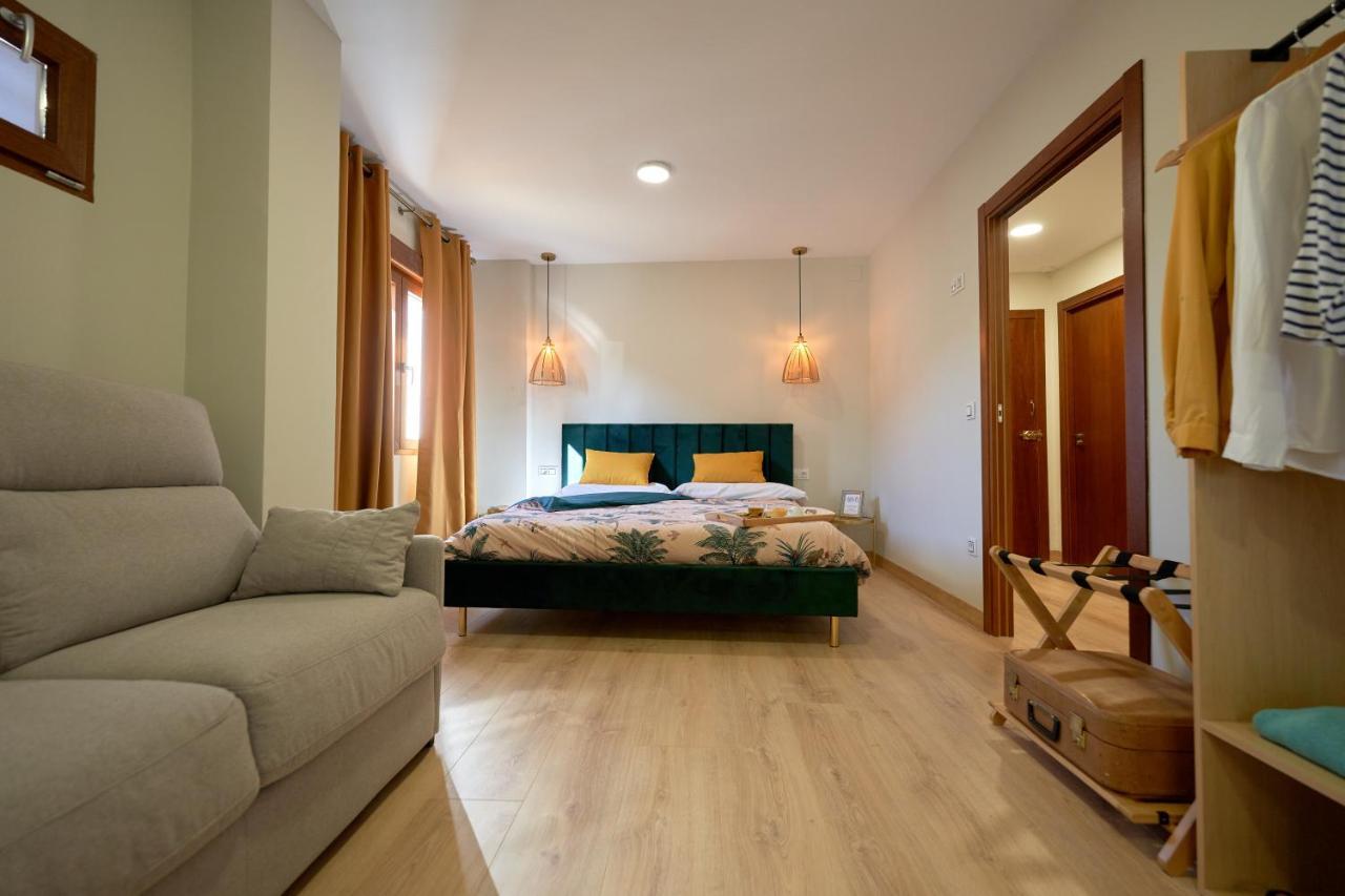 Duplex Casa De Las Argollas Grand Suite Parking Gratis Plasencia Eksteriør billede