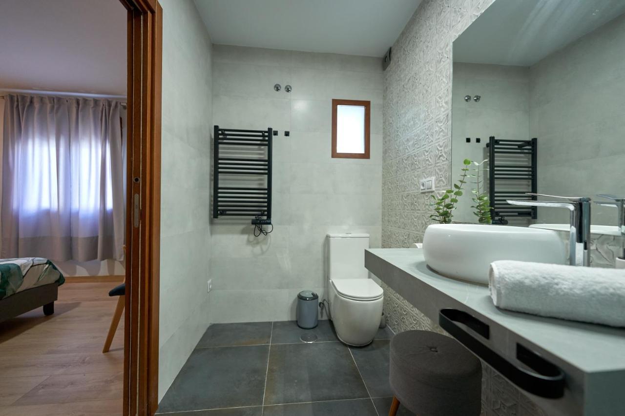 Duplex Casa De Las Argollas Grand Suite Parking Gratis Plasencia Eksteriør billede